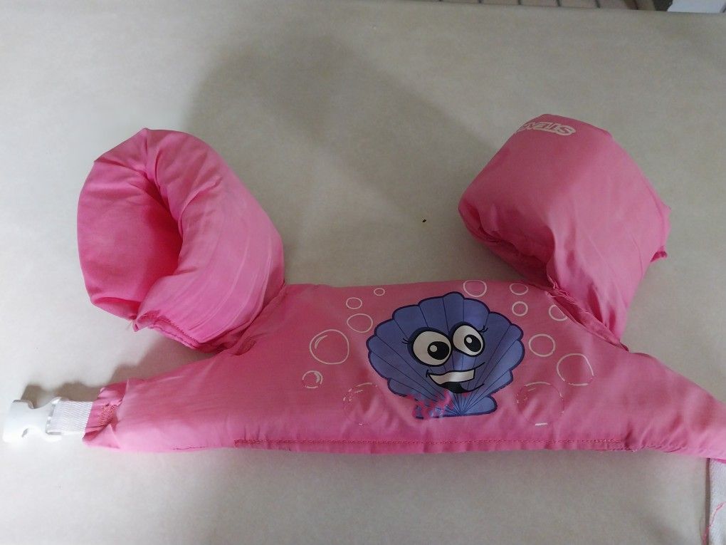 Little Girl Life Jacket 