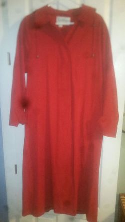 Brand New w/o tags Chic Red Rain Coat size L with satin Lining