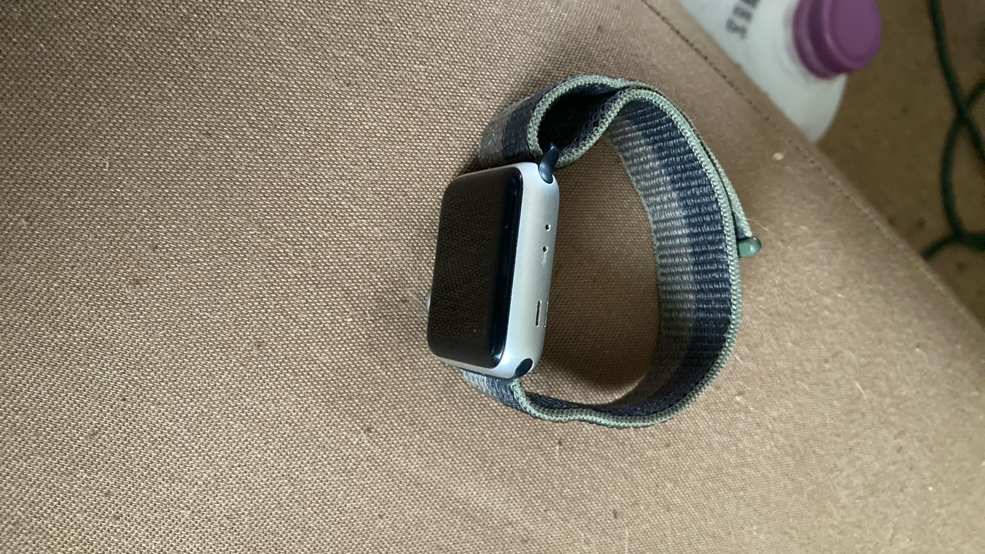 locked Apple Watch Series 3 38mm
