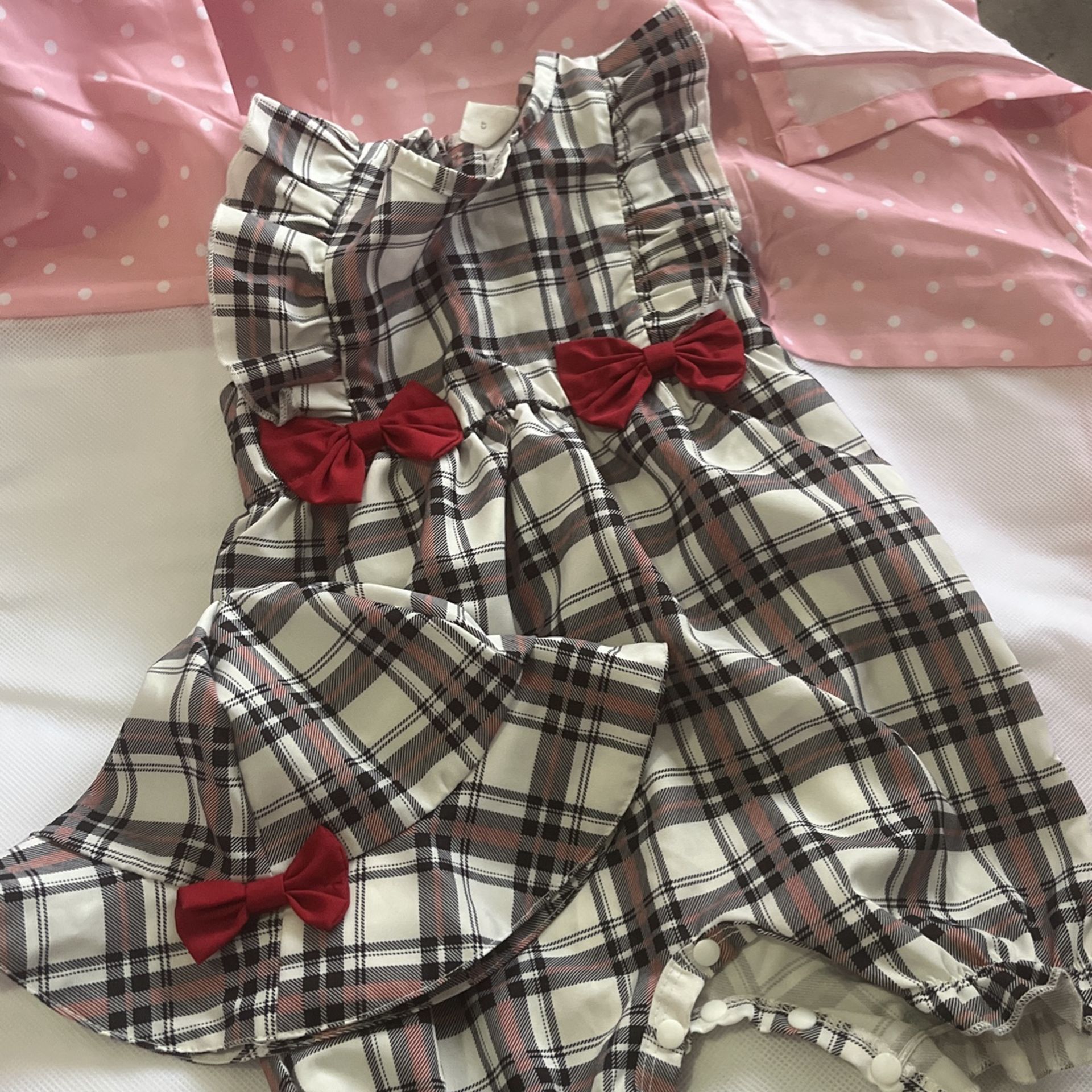 Baby Girl Clothes/Bibs/ 1 Crib Sheet