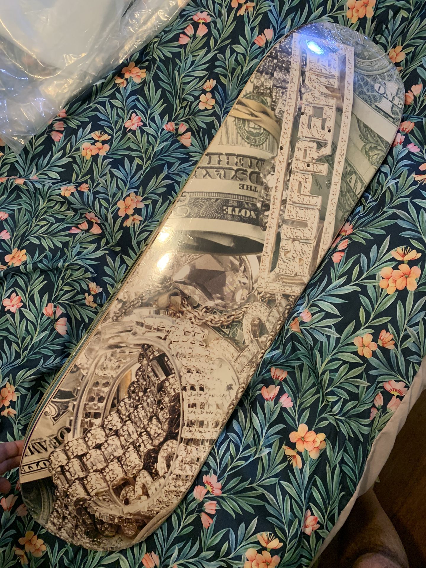 Supreme Bling 21’ Season