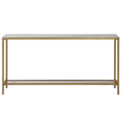 Console Table. 