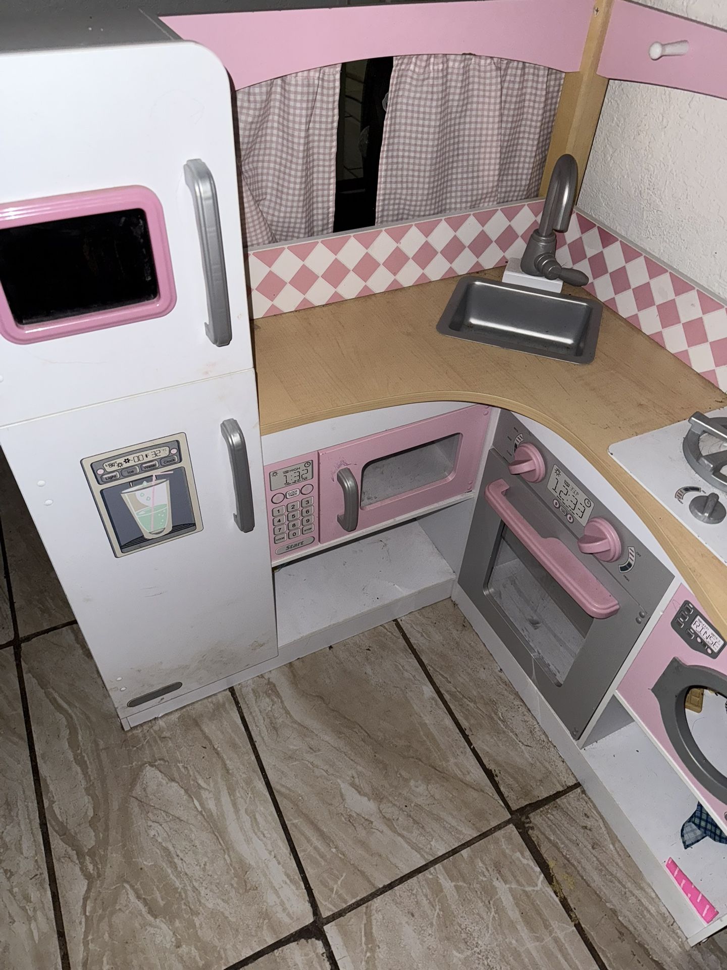 cocinita semi nueva en vallejo 50 dls 