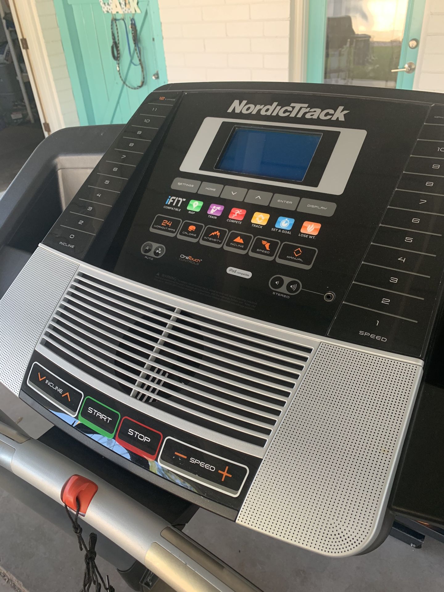 Treadmill - NordicTrack C700