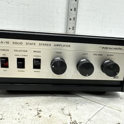 Vintage Stereo Amplifier Realistic SA-10 31-1982 Brown 12W Solid State #S5