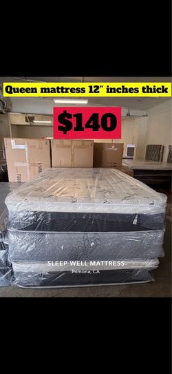 Queen size pillow top mattress
