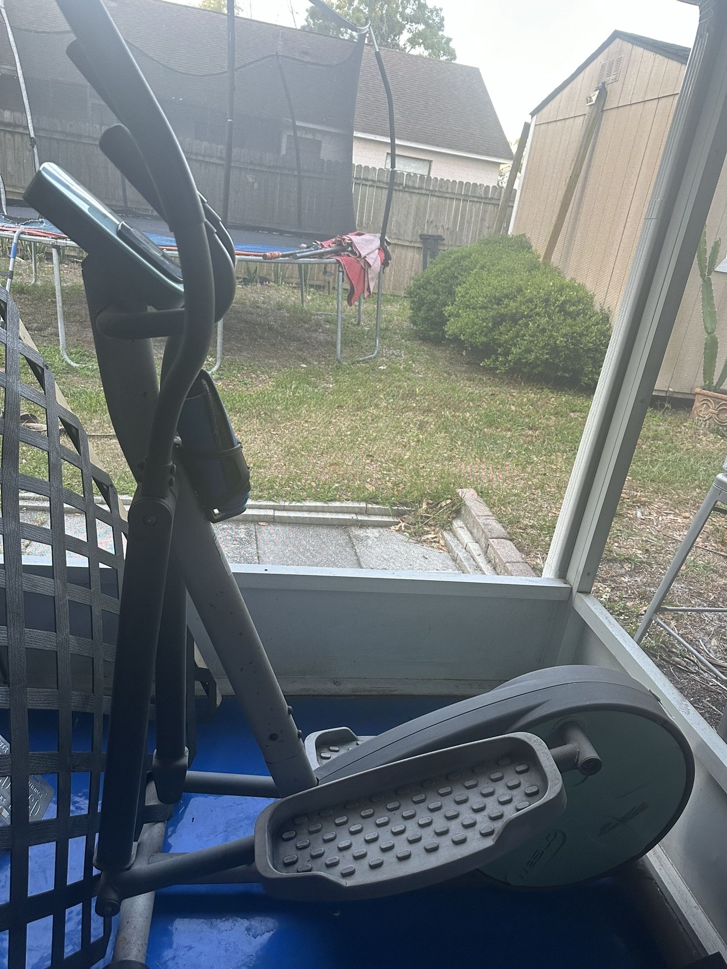 Elliptical $40