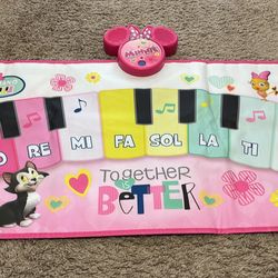 Minnie Mouse Music Mat