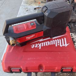 Milwaukee M18 Transfer Pump 