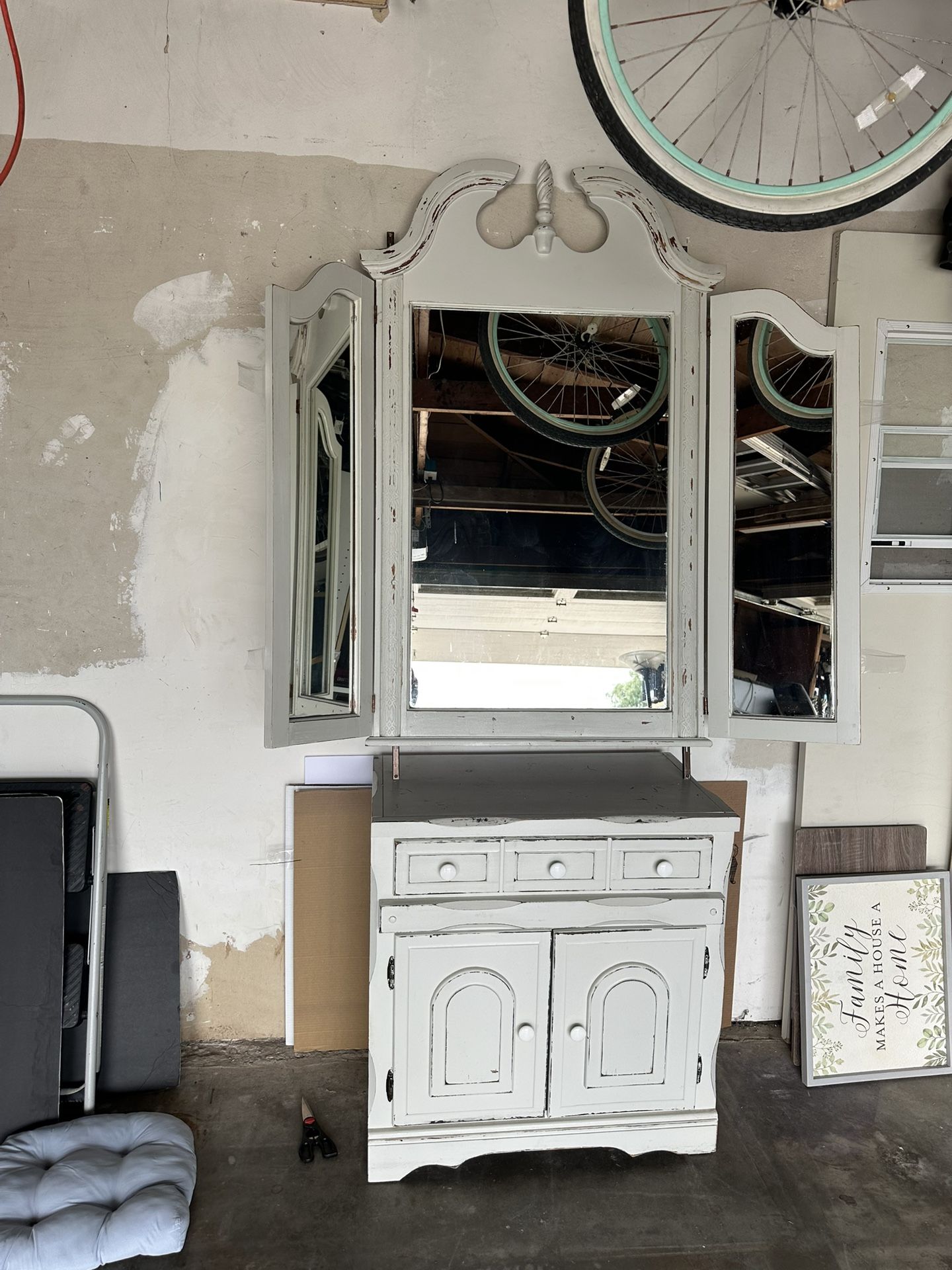 Beautiful Antique Vanity