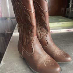 Girls Size 2 Boots