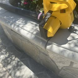 Electric Leaf Blower And Electric Hedger