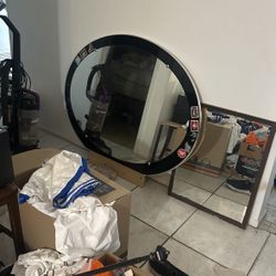 One Neat Mirror For Ladies Dresses 