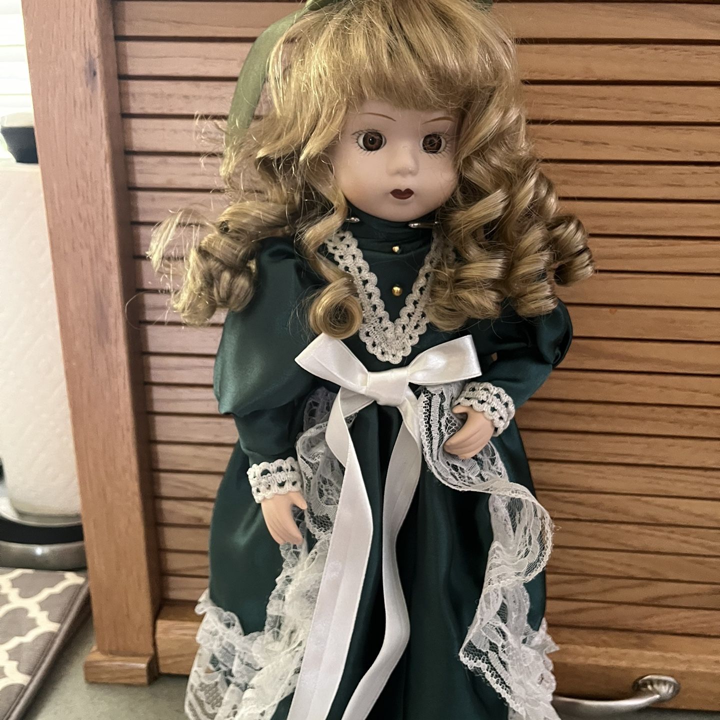 porcelain doll with green dress Jmisa 18" Umbrella Porcelain Dolls Quince Anos Mint Green : Buy Online at Best Price in KSA