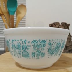 Vintage Pyrex Butterprint Amish Mixing Nesting Bowls 