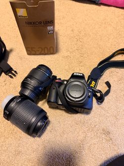 Nikon 5200 dslr camera