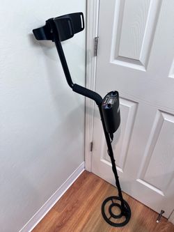 Black Metal Detector with Display $50