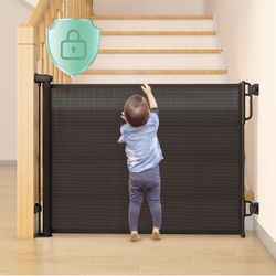 Momcozy Auto Lock Retractable Baby Gate, Safety Gate for Baby and Pet, 33” Tall, Extends to 55” Wide, Mesh Safety Dog Gate for Stairs, Indoor, Outdoor