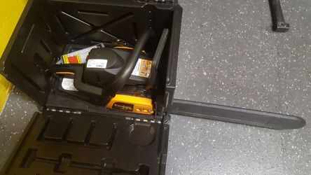 Poulan pro chainsaw