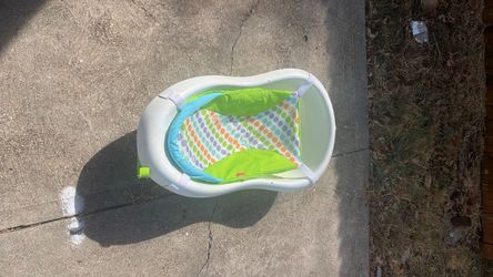 Fisher-Price Baby Infant Bath Tub