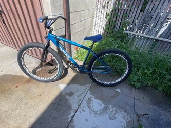 Throne The Goon XL BMX Bike