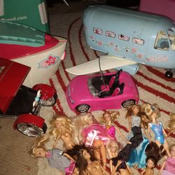 Barbies And Lots Of Stuff For Them..