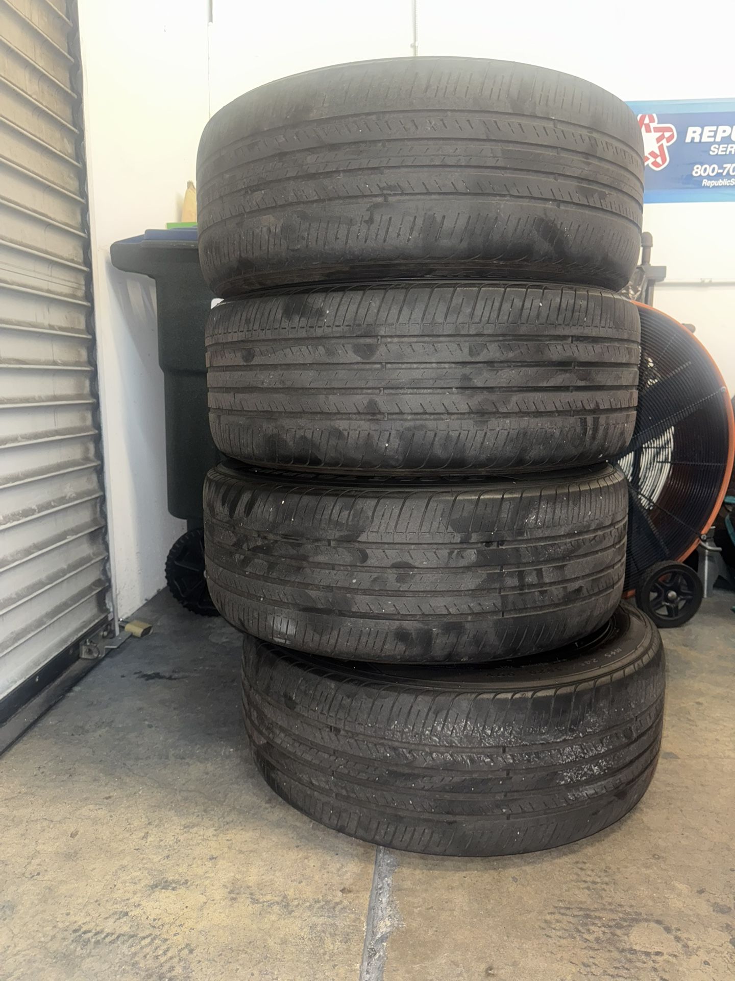 Dodge Charger 45% $250