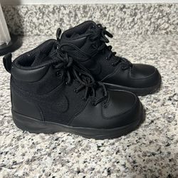 Youth Nike Boots