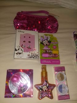 Minnie Mouse Girls Stuff