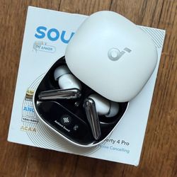 Soundcore Liberty Pro 4 Anker Noise Canceling Earbuds White Headphones