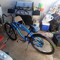 Huffy Hyper Metallic blue beach cruiser