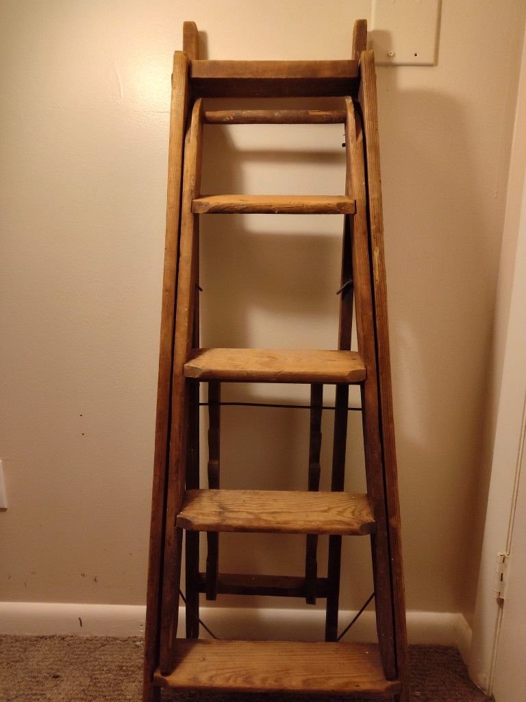 Antique Ladder 50"