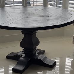 Wood Round Table 