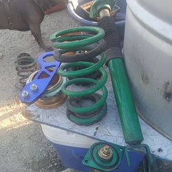 All 4 shocks for infinity 07