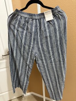 Capri Pants . Brand New Size 6.  $10