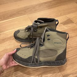 patagonia riverwalker boots