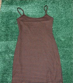 Brown dress