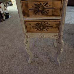 Cute Table W/ 2 Drawers 