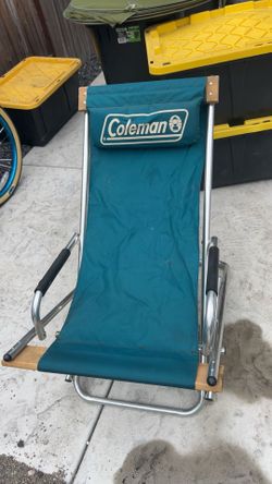 Coleman Folding Beach Chair – Great Condition!