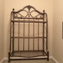 Decorative Metal Shelf Rack