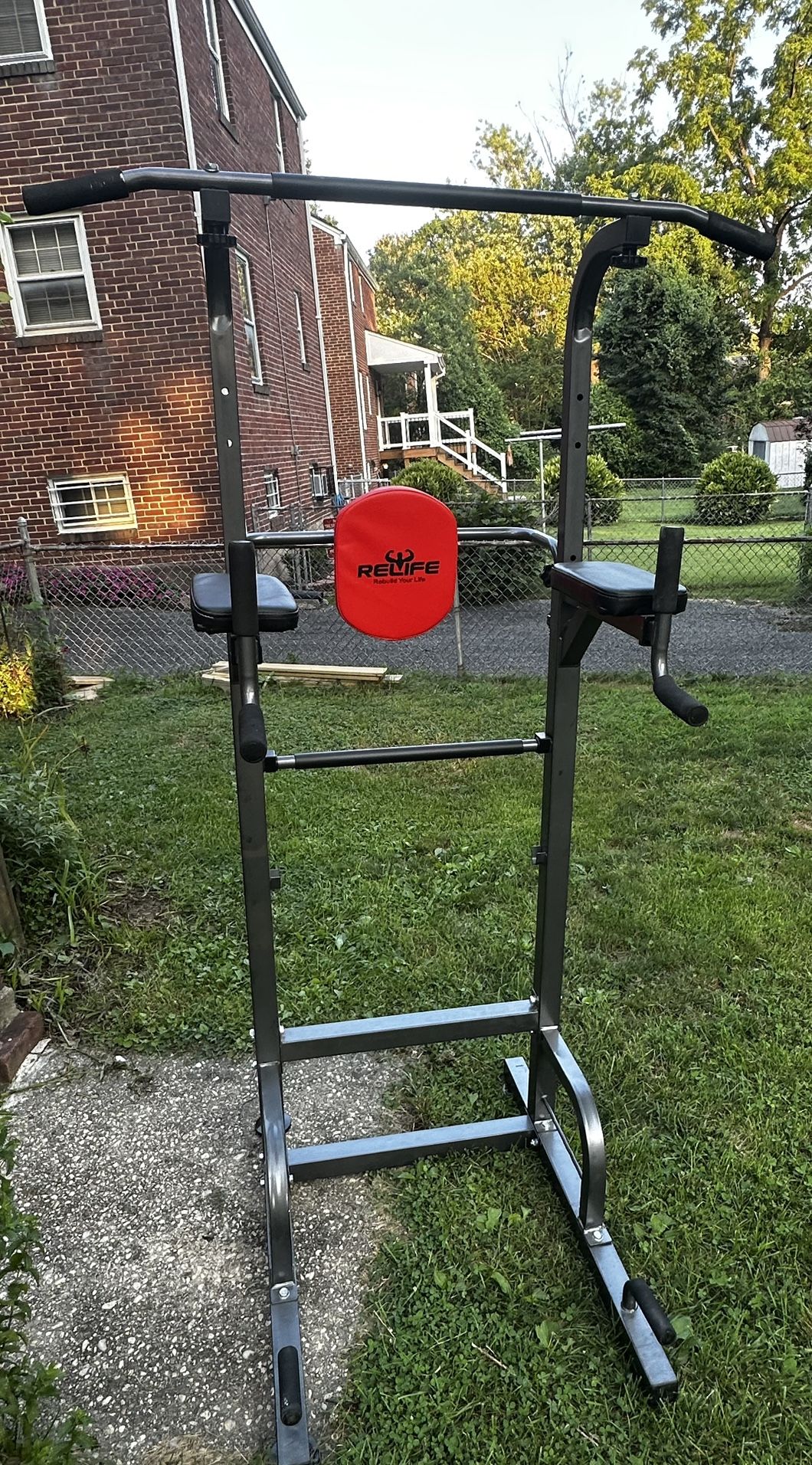 Relief Exercise Tower