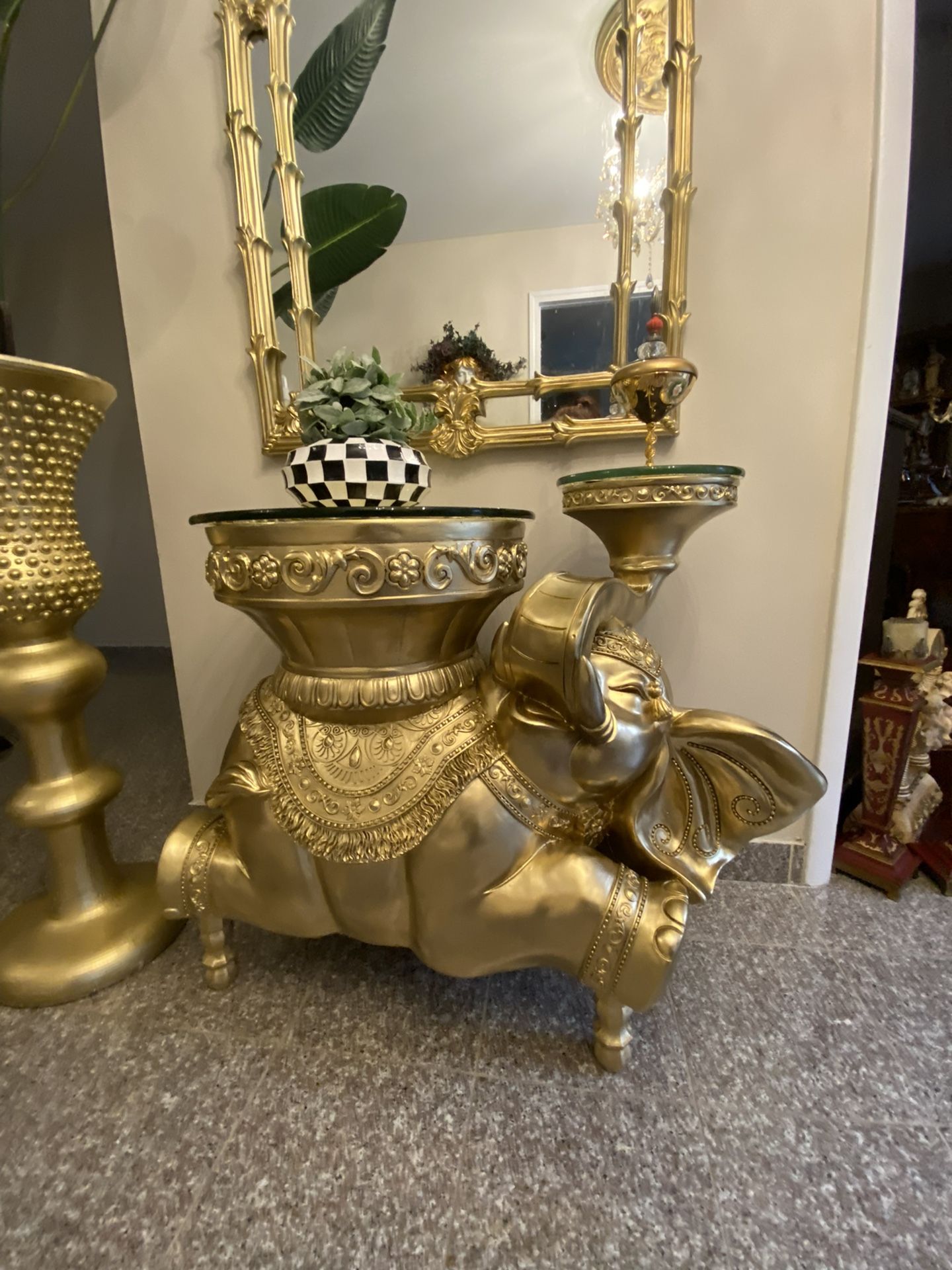 Very Gorgeous Elephant Table & the Mirror