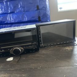 Selling 3 Stereos They Work 