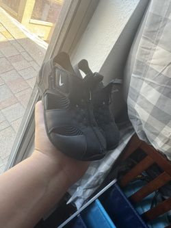 Toddler Nike Black Sandles 
