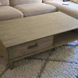 offee Table + Carpet Together Selling @ $220