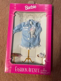 Barbie Fashion Avenue Pajama Set