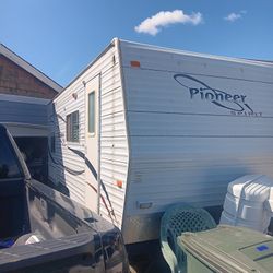 2007 18 Ft Camper Make Reasonable Offer