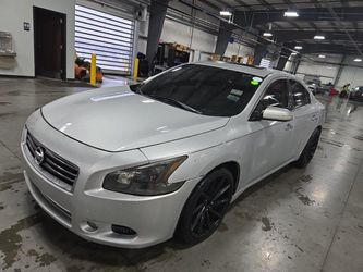 2014 Nissan Maxima