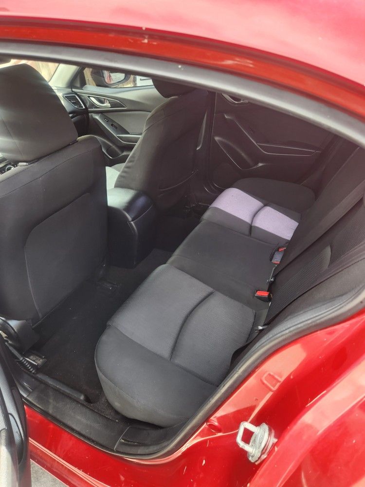 2015 Mazda Mazda3