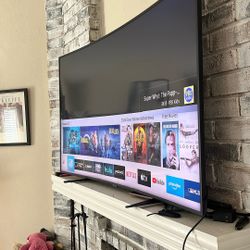 Samsung 65” Curved TV